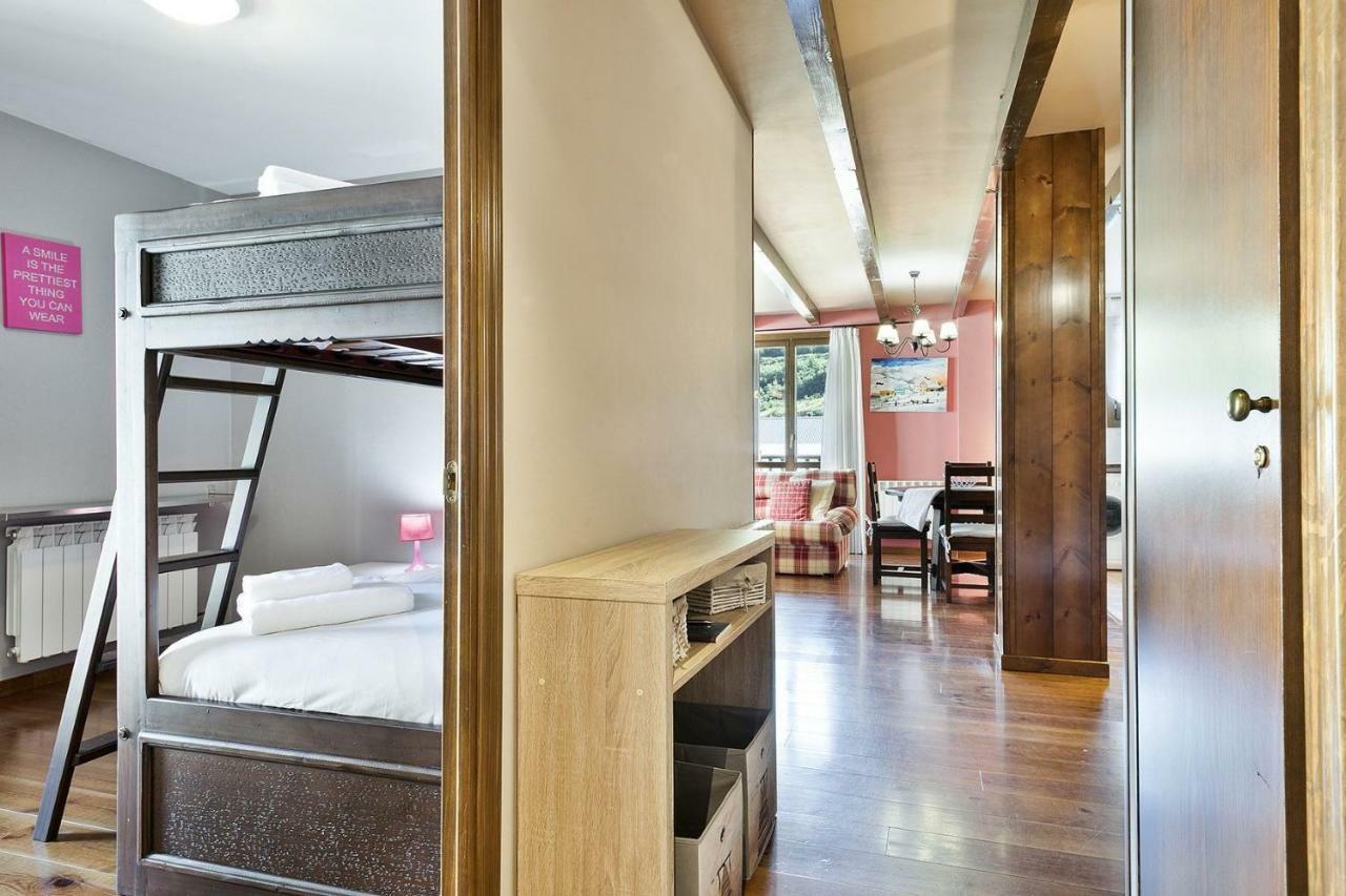 Luderna - Apartamento Brinhon Vielha Esterno foto